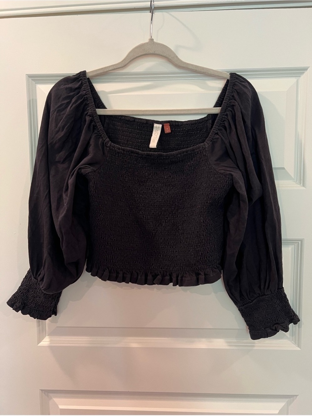 Pilcro Anthropologie Black Smocked Puff Sleeve Cotton Crop Top Square Neck M - Picture 2 of 13